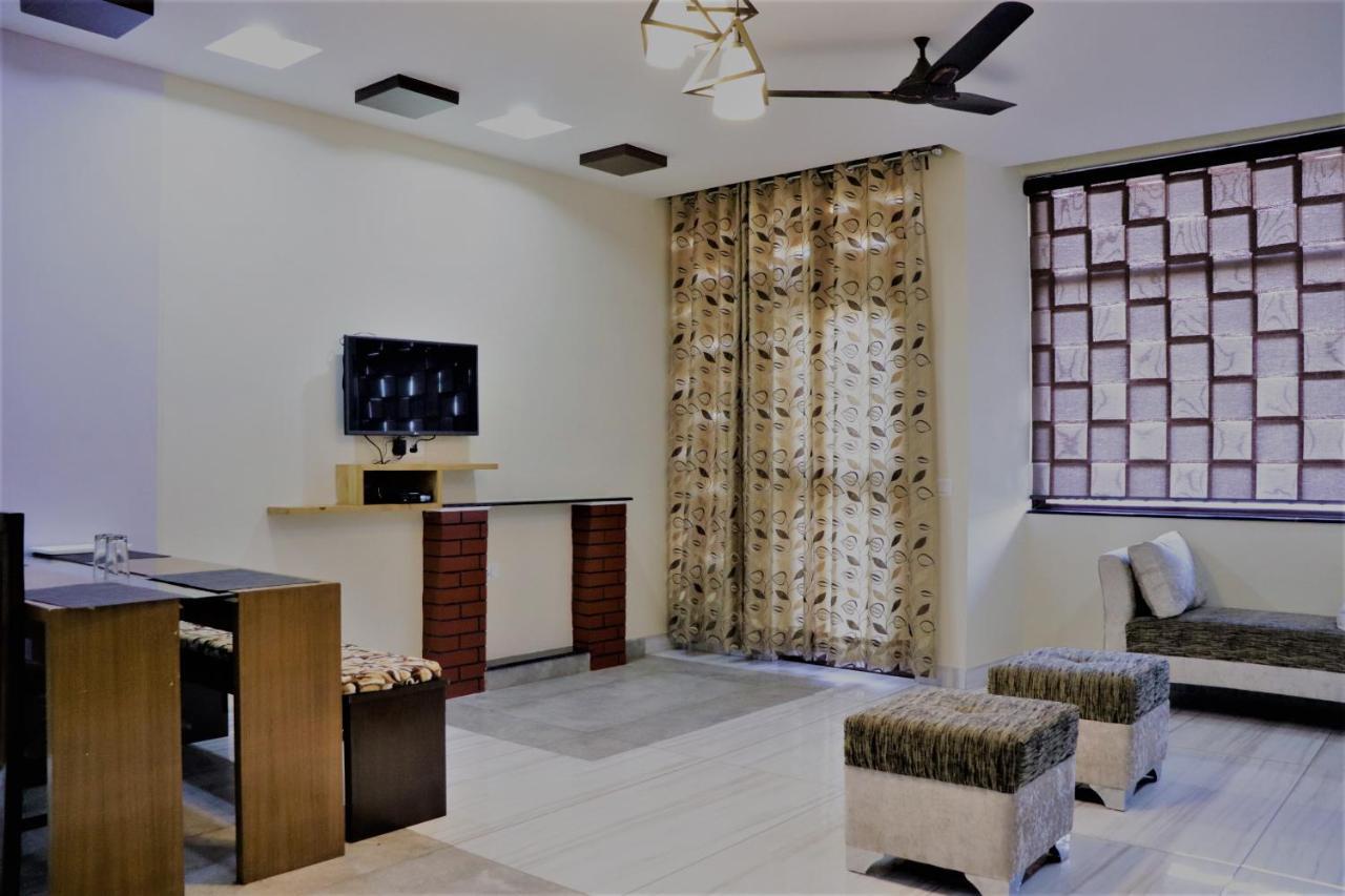 Wildleaf Kasauli Valley Homz Bed and Breakfast Buitenkant foto
