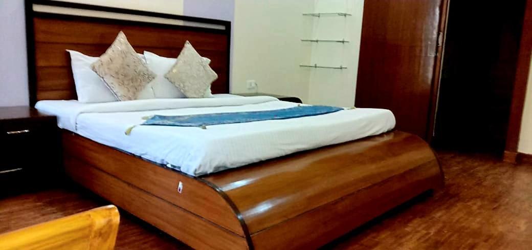 Wildleaf Kasauli Valley Homz Bed and Breakfast Buitenkant foto