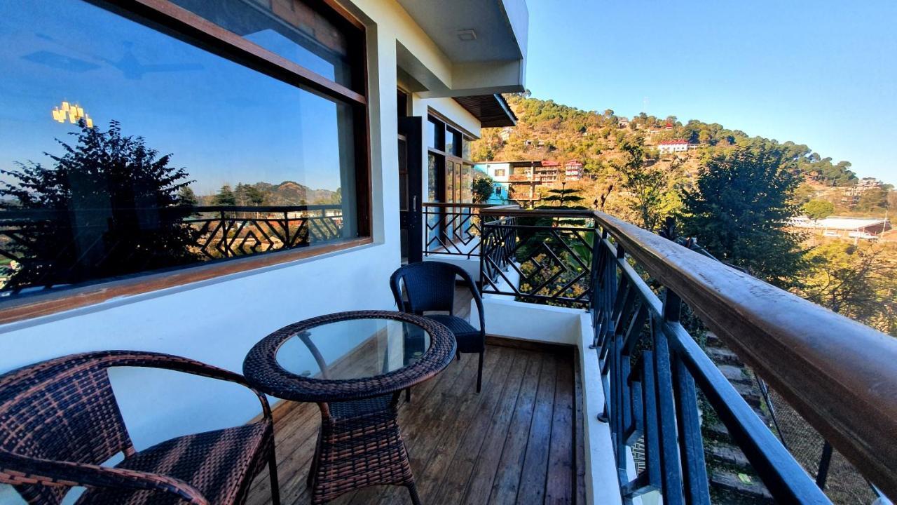 Wildleaf Kasauli Valley Homz Bed and Breakfast Buitenkant foto