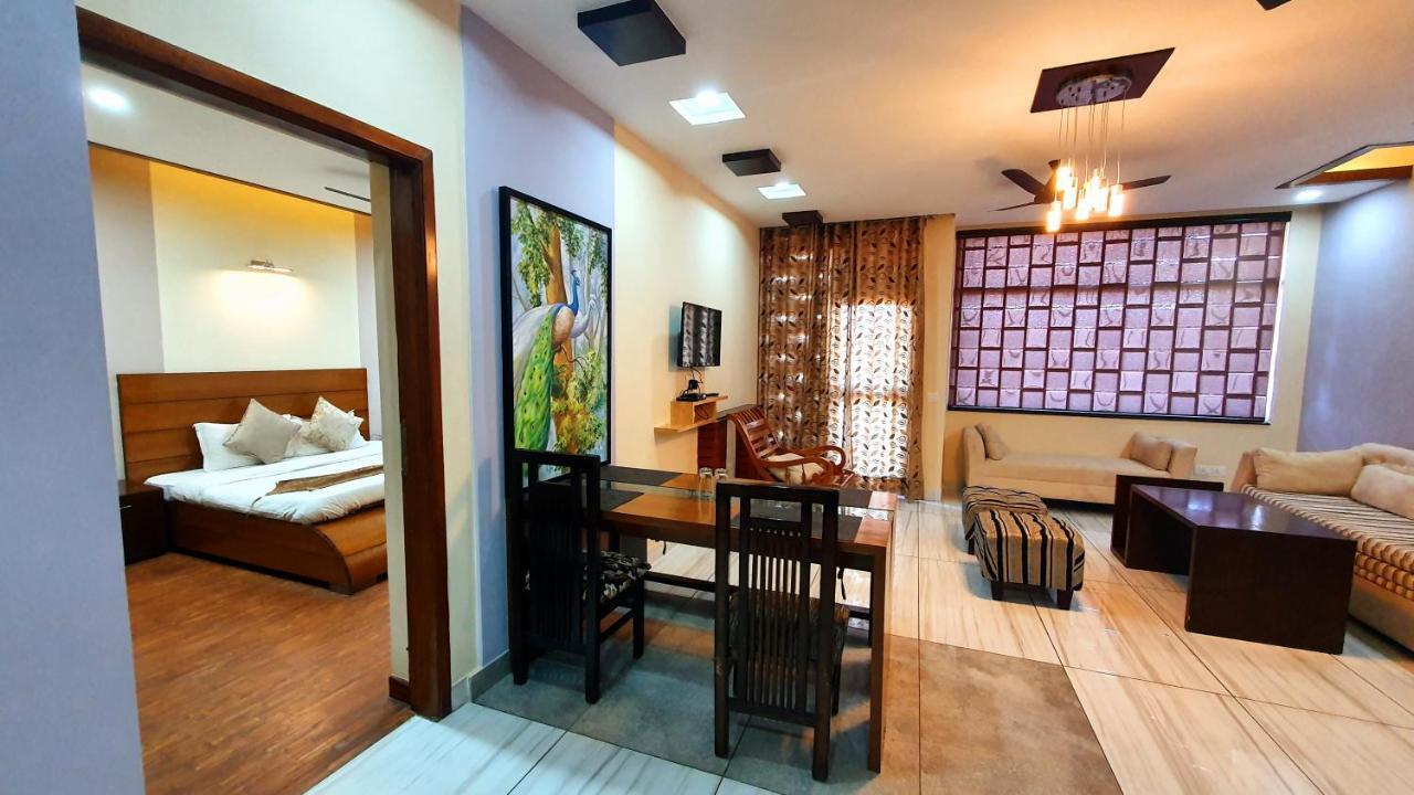 Wildleaf Kasauli Valley Homz Bed and Breakfast Buitenkant foto